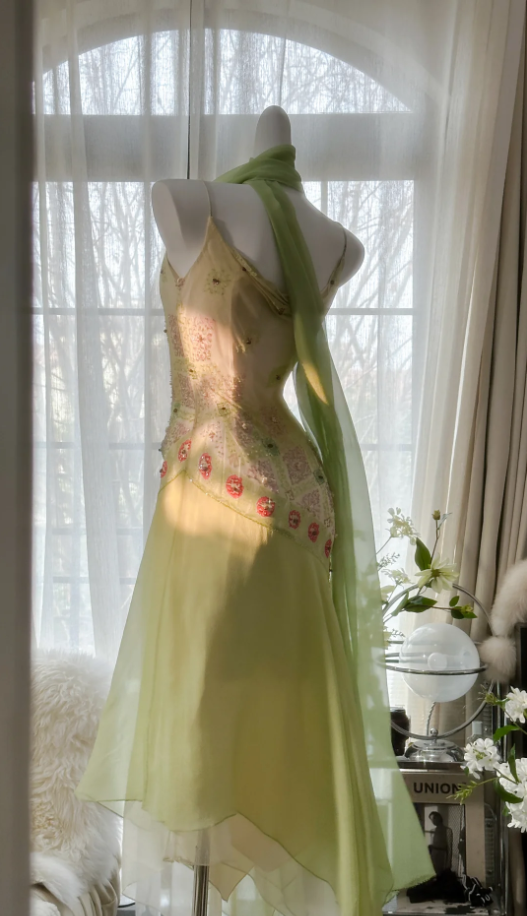 Classy Spaghetti Straps Light Green Chiffon Beaded Mermaid Long Party Dress Evening Gown