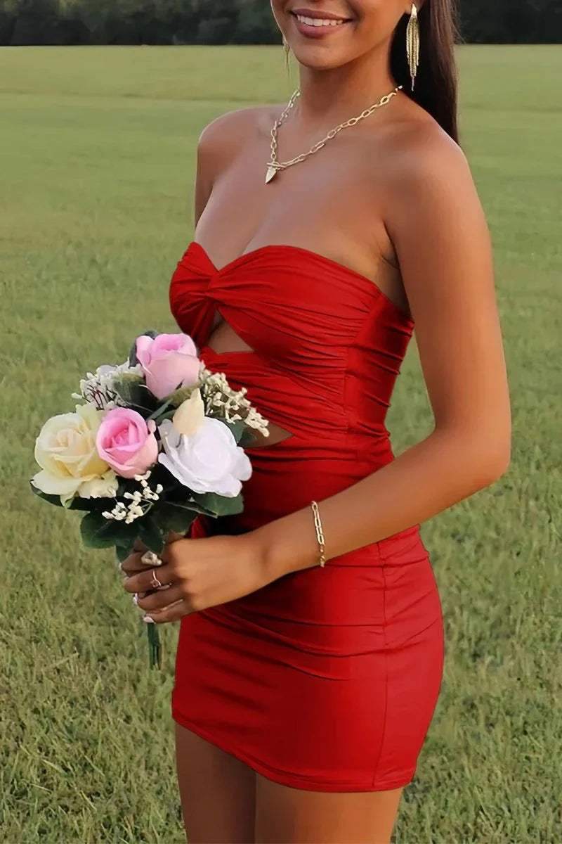 Elegant Strapless Yellow Ruched Bodycon Homecoming Dress with Cutout Detail