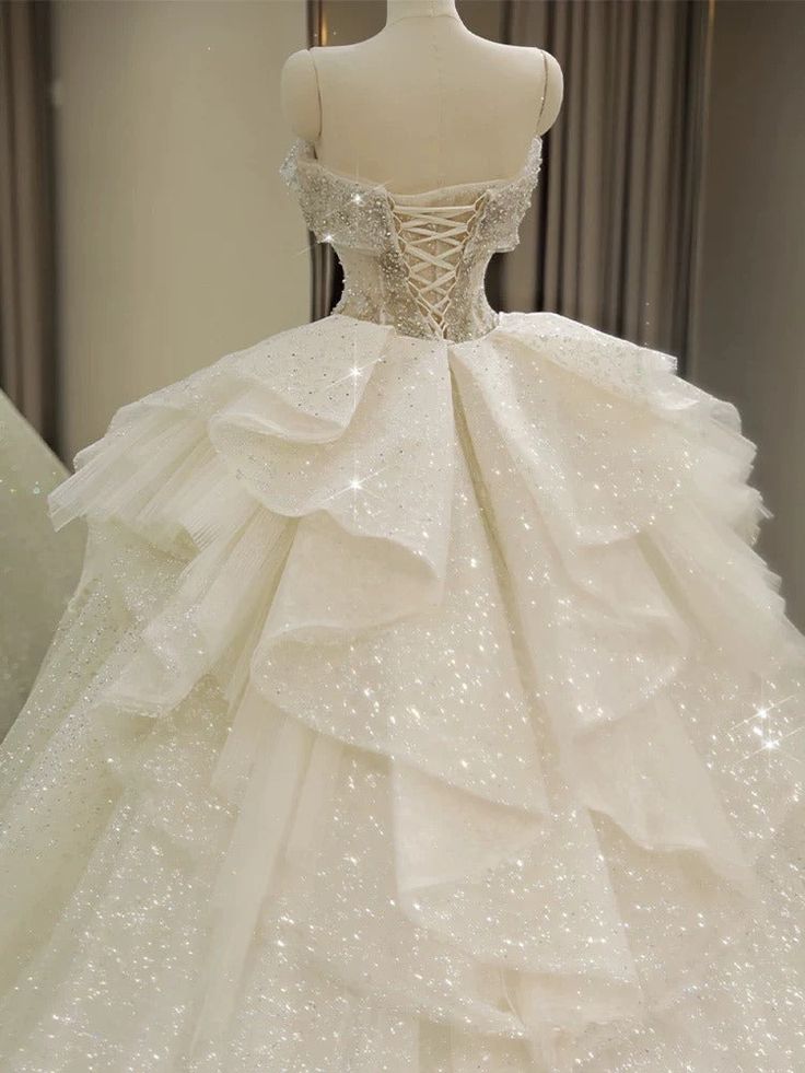 Dreamy Ball Gown Off The Shoulder Tulle Beaded Long Wedding Dress GG2958