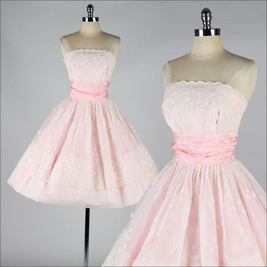 Sweet Pink Ball Gown Strapless Tulle Lace Short Homecoming Dress,Vacation Dress,Summer 17th Birthday Dress GG5011