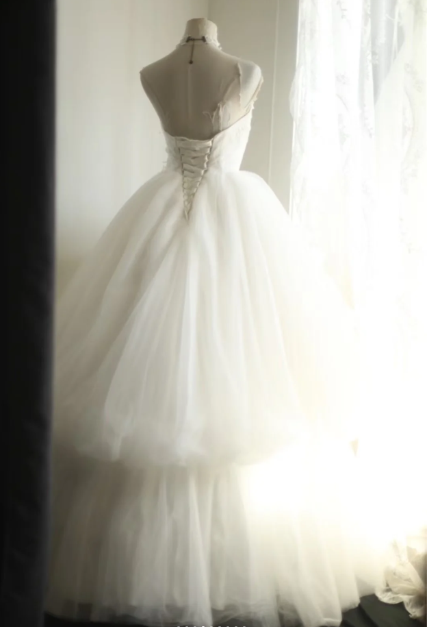Fairy Strapless Tulle Appliqued Ball Gown White Long Wedding Dress