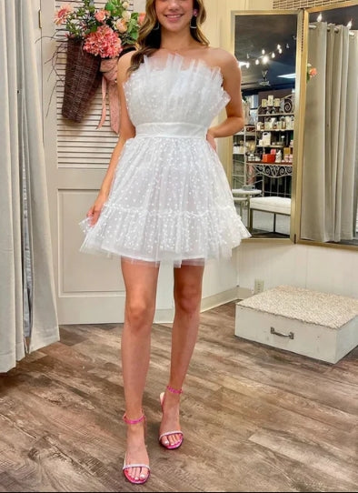 omberprom Strapless Ruffle Short Prom Dress Tulle Homecoming Dress Party Dress Graduation Dress