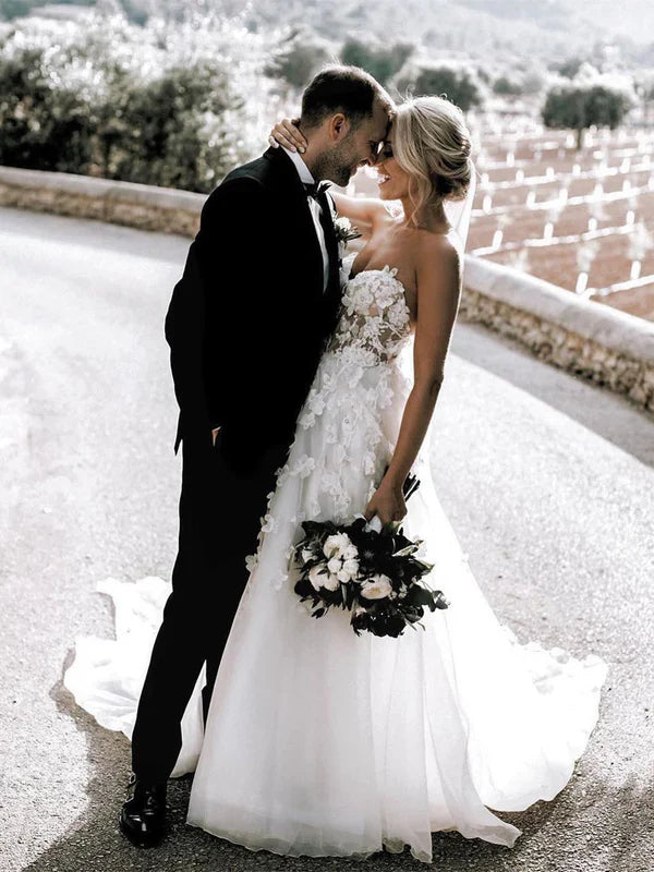 Wholesale Stunning Sweetheart A-line Wedding Dresses Tulle Appliqued Gowns Off Shoulder Floor Length Charming
