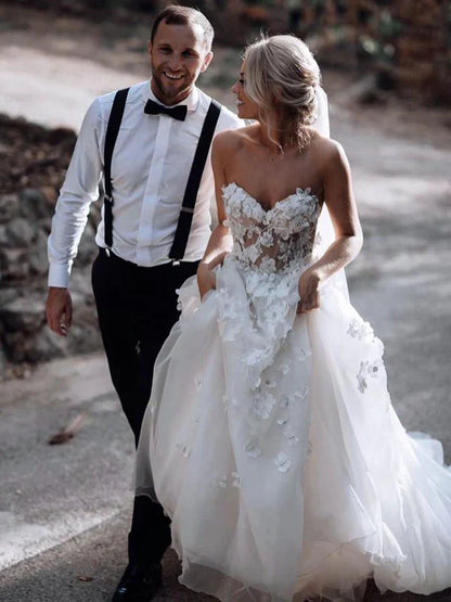 Wholesale Stunning Sweetheart A-line Wedding Dresses Tulle Appliqued Gowns Off Shoulder Floor Length Charming