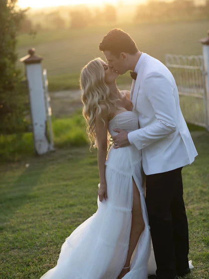 omberprom Elegant Tulle A-line Wedding Dresses Off Shoulder With Slit Simple dress Bridal Gown