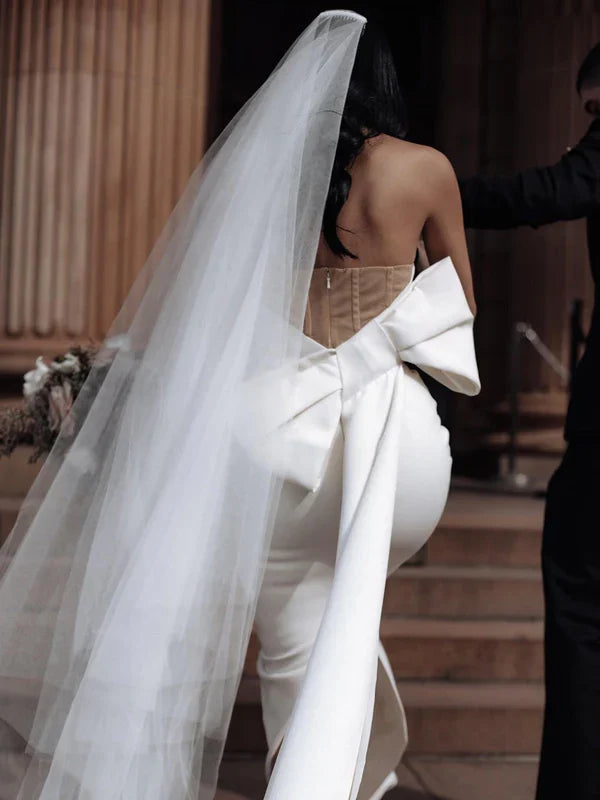 Unique Satin Strapless Floor-length Sheath Bridal Gowns Off Shoulder Wedding Dress With Bow