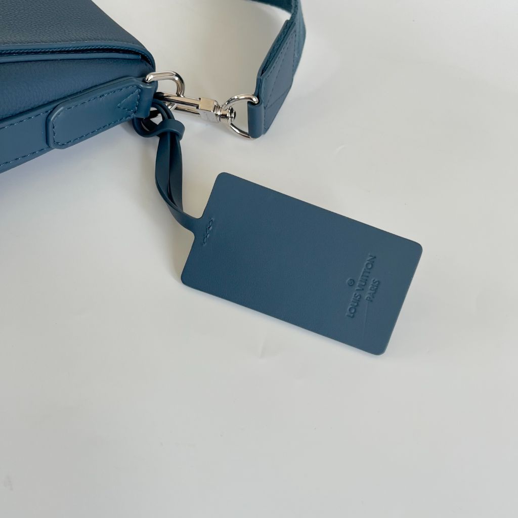Louis Vuitton Blue Aerogram Messenger bag