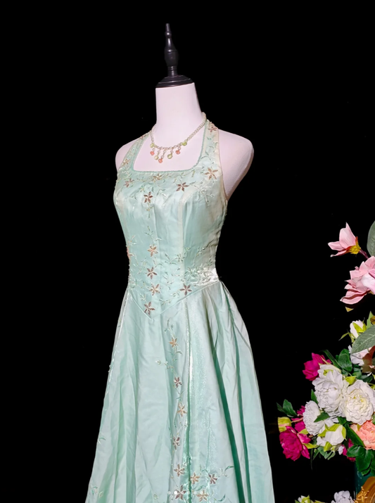 Chic Mint Green Halter Satin Tulle Embroidery Beaded Long Party Dress Evening Gown