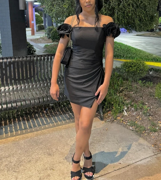 Black Ruffle Straps Sheath Short Party Dress Homecoming Dress Off Shoulder Charming Wholesale