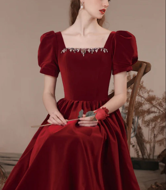 omberprom Wine Red Short Sleeves A-line Velvet Prom Dress Party Dress Bridesmaid Dress Elegant Evening Dress Wholesale
