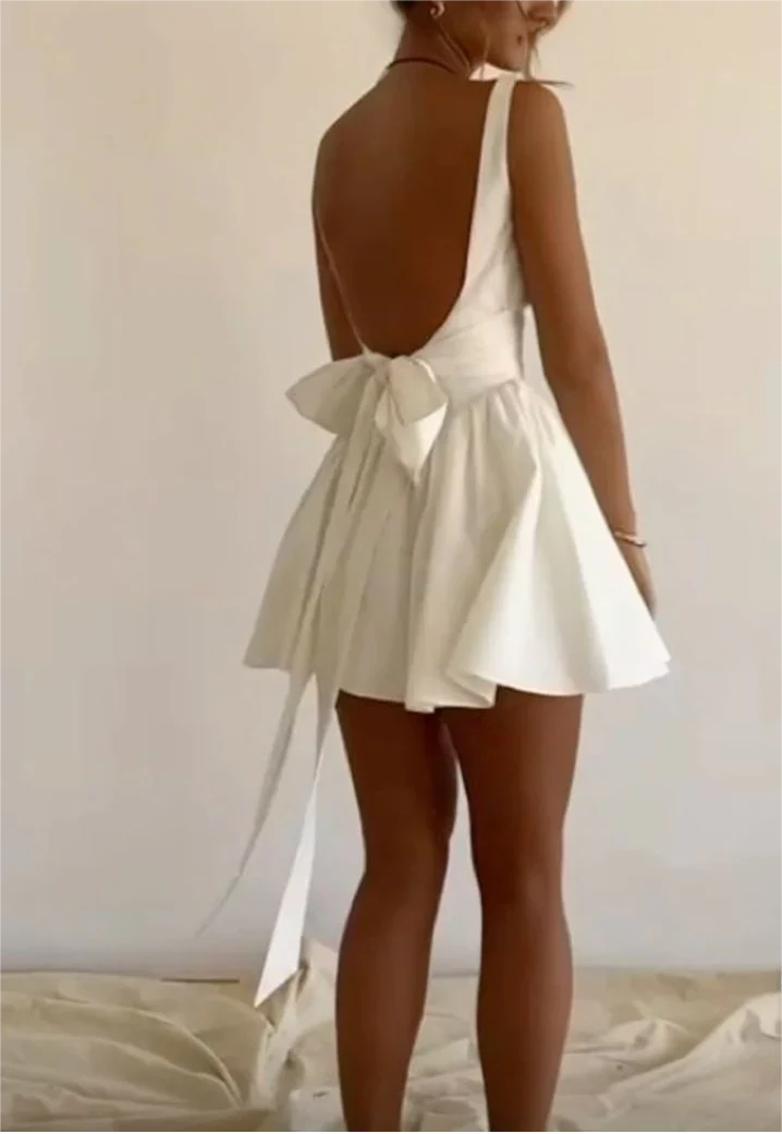 A-Line Backless Bowknot Lovely Birthday Outfit Homecoming Dress Party Dress Wholesale