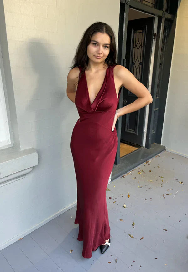 Wine Red Backless Sheath Elegant Long Party Dress Sexy Formal Dress Wholesale