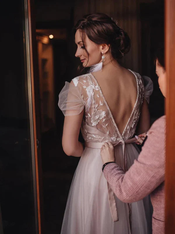 Gorgeous 2 Pieces Lace Appliques Beaded Wedding Dresses Aline Gowns Elegant
