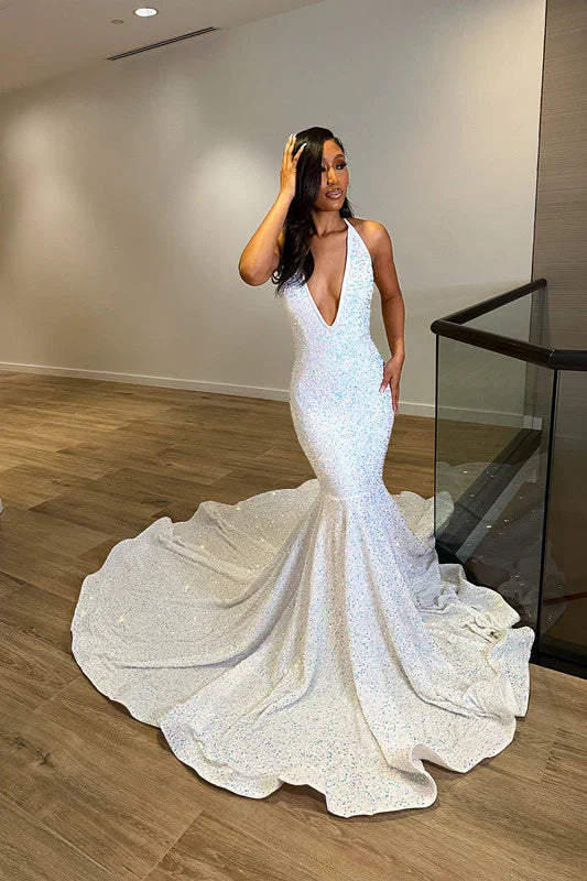 Fantasy Sleeveless V Neck Halter Evening Dress With Sequins Sparkly Sexy Prom Dress
