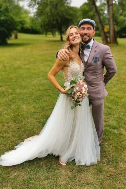 V Neck Beading Tulle A-Line Elegant Wedding Dress Charming Wholesale