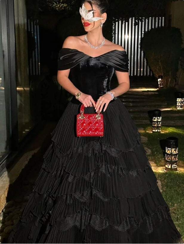 omberprom A-Line Prom Dresses Formal Gowns Evening Dresses Floor Length Short Sleeve Sweetheart Lace with Ruched