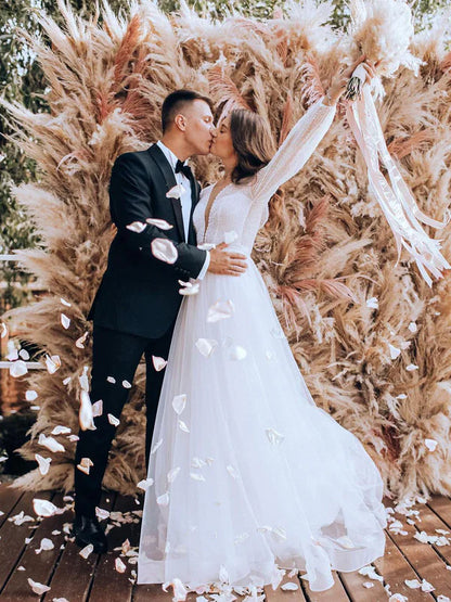 Fascinating Long Sleeves Deep V-neck Lace Backless A-line Wedding Dresses Sexy