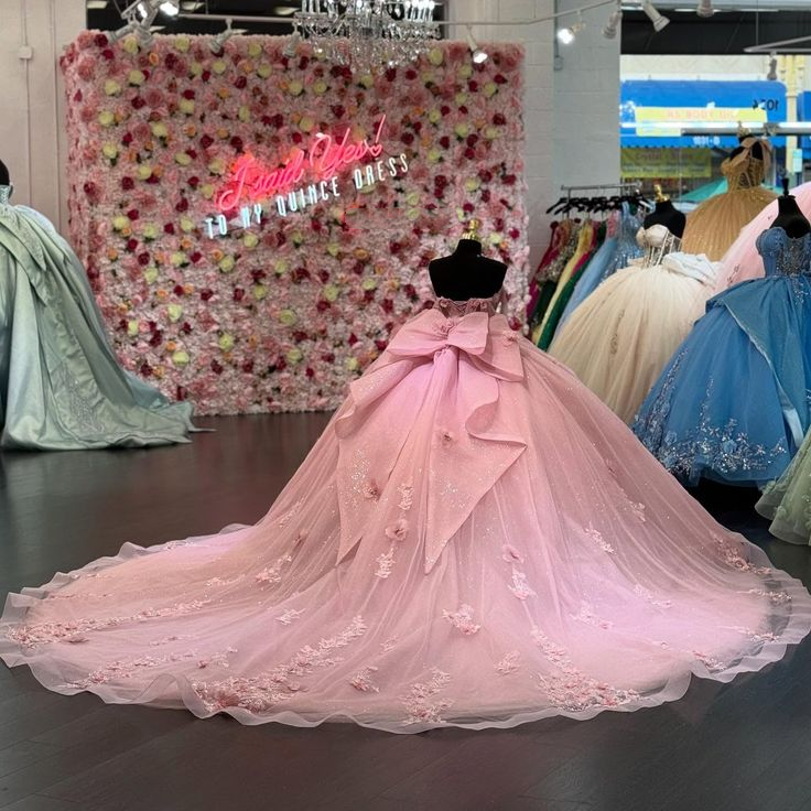 Charming Ball Gown Pink Off Shoulder Sleeveless Pleated 3D Flowers Applique Bow Knot Quinceanera Dress Formal Sweet 16 Dress SP573