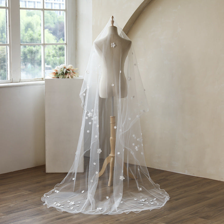 Classy Flowers Tulle 3 Meters Wedding Veil