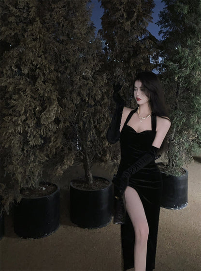 Sexy black halter neck velvet dress high-end slit backless evening party dress R1425