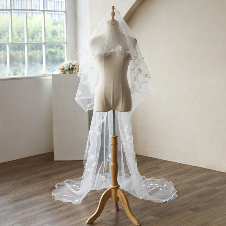 Classy Flowers Tulle 3 Meters Wedding Veil