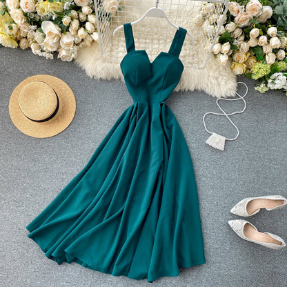 2025 new design V-neck backless retro solid color waist slimming dress R2157