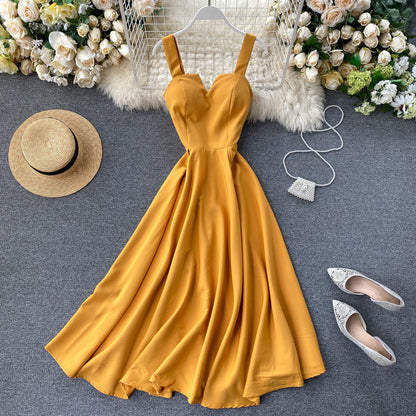 2025 new design V-neck backless retro solid color waist slimming dress R2157