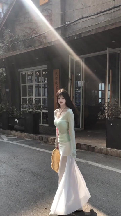 2025 Cool and Relaxed Wear Set Green Long-sleeved T-shirt Vest Skirt Three-piece Set R0497