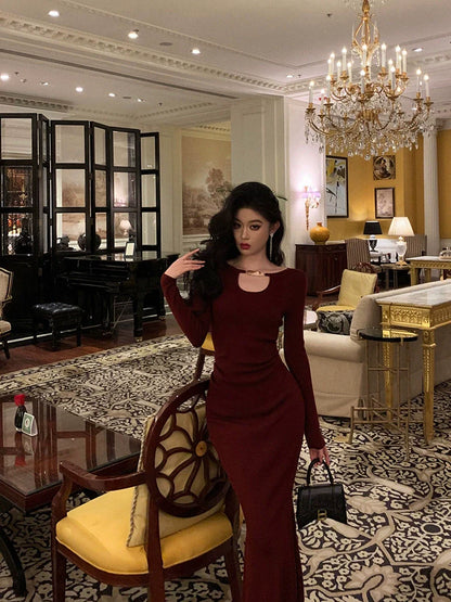 Red long-sleeved knitted dress party dress     S5700