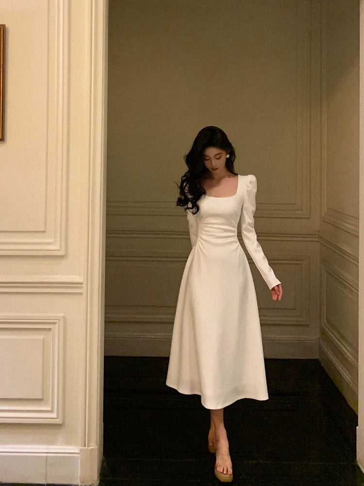 White square neck dress for women new style pleated waist party dress     S5584