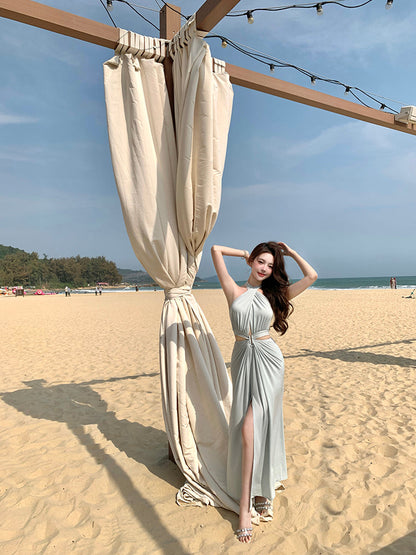 Blue v-neck hollow sleeveless halter dress temperament waist banquet dress R0547