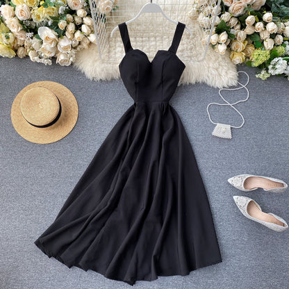 2025 new design V-neck backless retro solid color waist slimming dress R2157