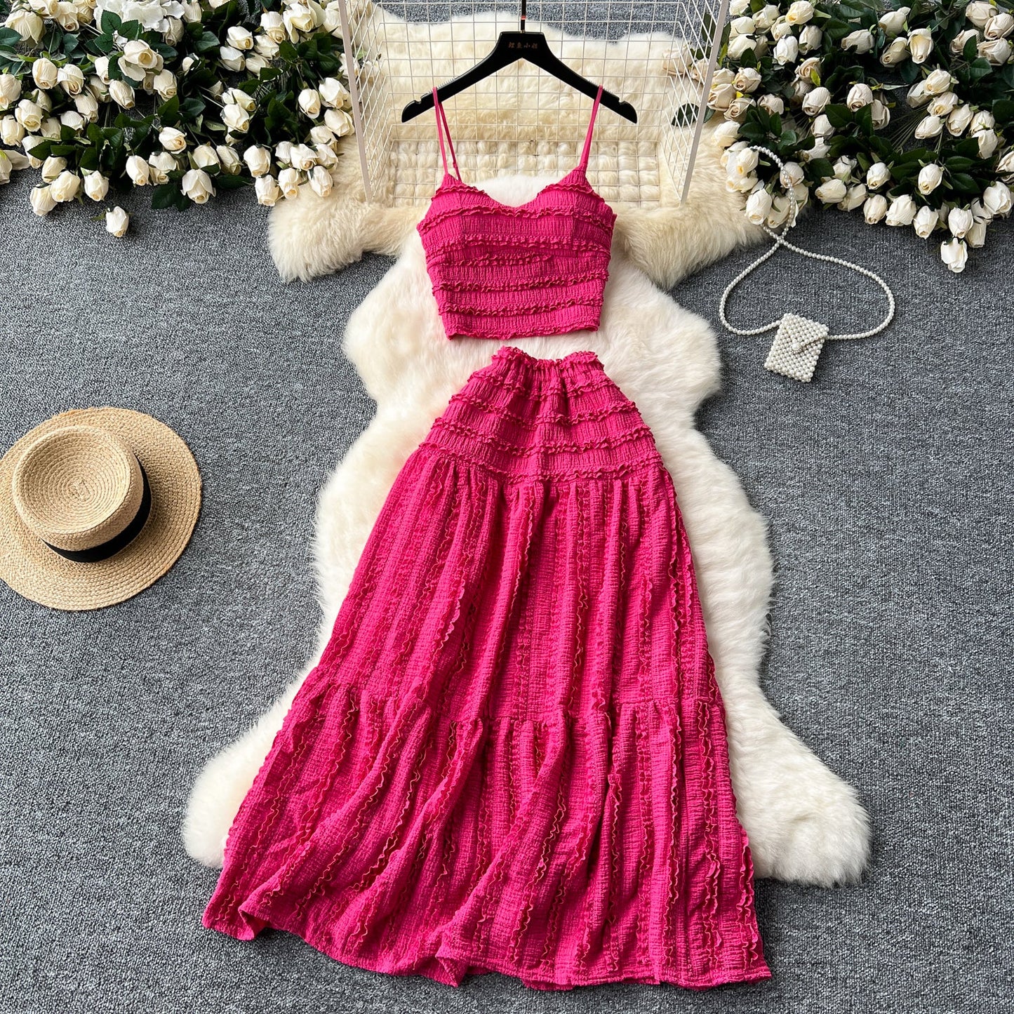 Age-reducing suit 2025 new suspender top short versatile swing skirt two-piece suit trendy R2131