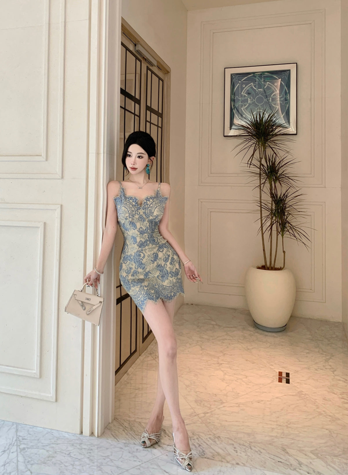 Blue suspender dress, sexy waist, slim hip skirt R0579