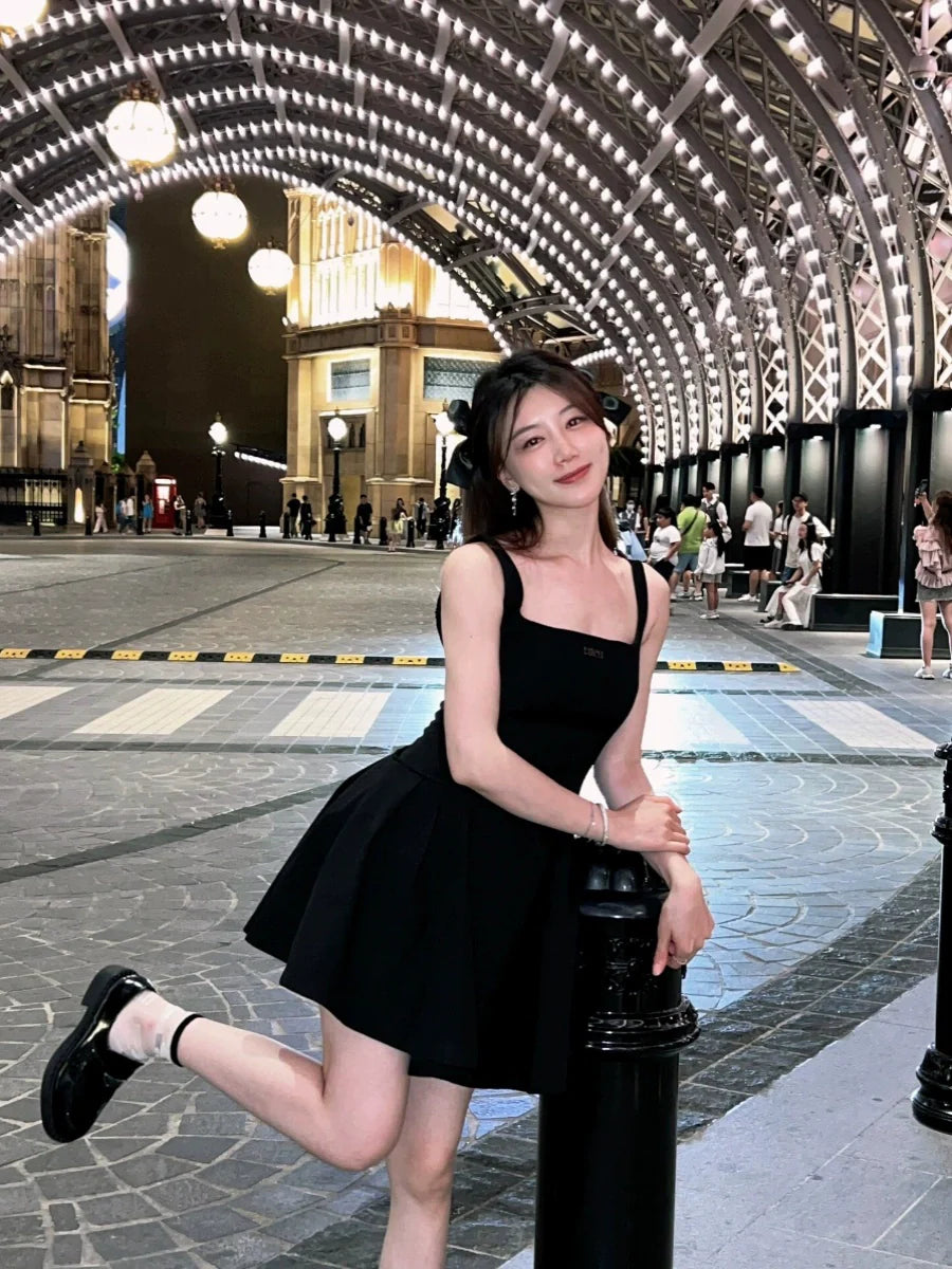 New Simple Square Collar Design A-line Sleeveless Spaghetti Strap Dress TP3282