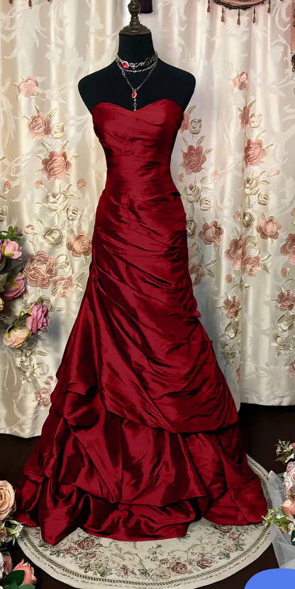 Stylish Strapless Red Satin Pleated Mermaid Evening Dress Long Birthday Prom Dresses SP942