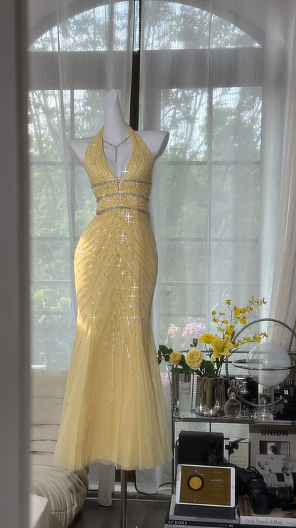 Elegant Halter Yellow Tulle Sequin Mermaid Evening Dress Backless Long Prom Gown