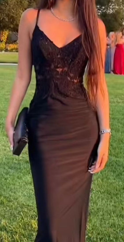 Sheath/Column Elastic Woven Satin Applique V-neck Sleeveless Black Prom Dress P1076