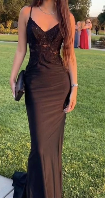 Sheath/Column Elastic Woven Satin Applique V-neck Sleeveless Black Prom Dress P1076