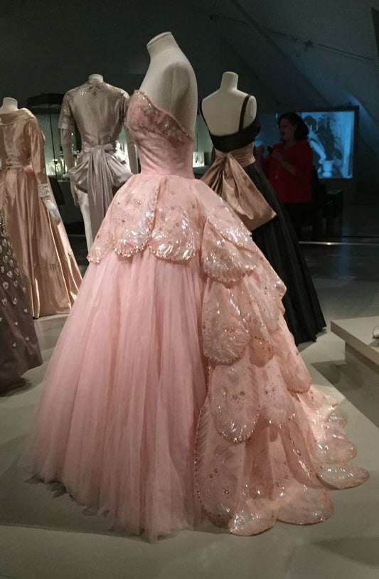 Pink Sweetheart Ball Gown Prom Dress with Lace P1176
