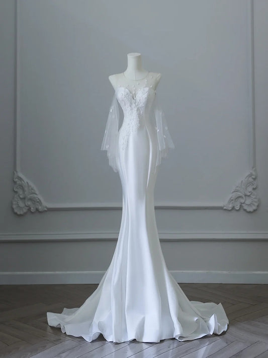 Elegant White Round Neck Lace Sleeveless Mermaid Satin Wedding Dress P2529