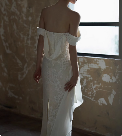 Elegant One Shoulder Mermaid Lace Wedding Dress P2750