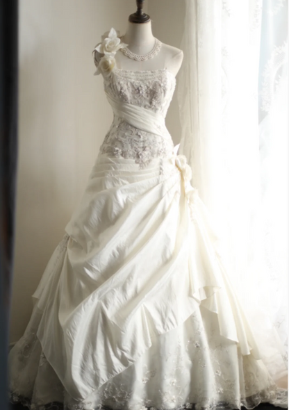 Irregular Retro Palace Tube Top Handmade Flower Beaded A-Line Floor-Length Wedding Dress P2839