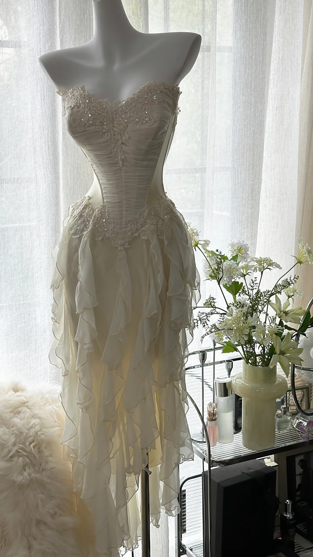 Fairy-like Tube Top With Heart-shaped  Collar And Beaded Wood Ear Curled Skirt Chiffon Prom Dress P3294