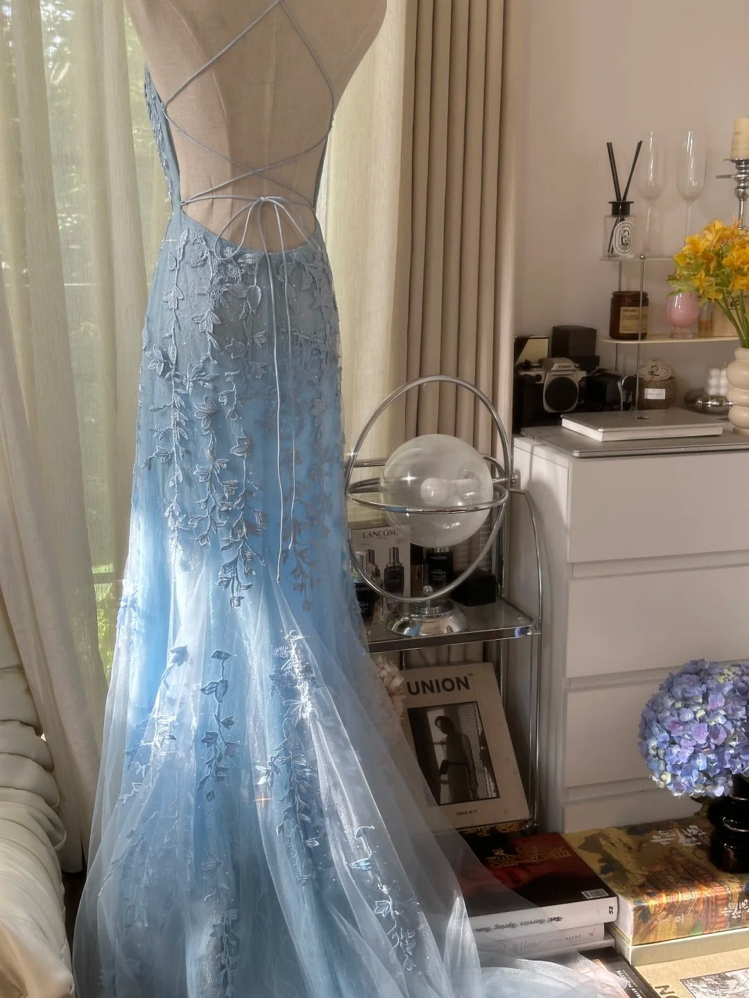 Vintage Light Blue Lace Beaded Open Back Short Train Prom Dress P3352