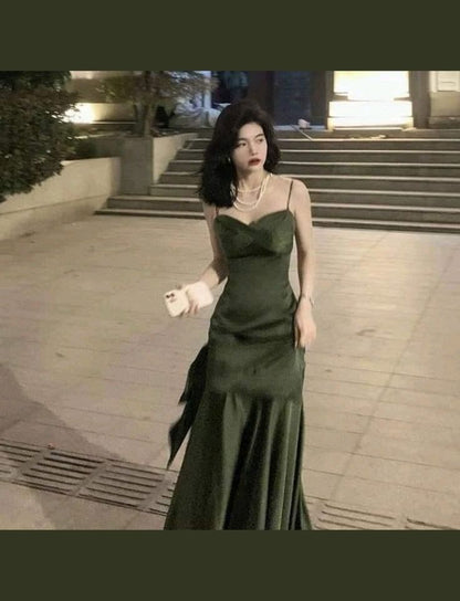 Sexy Mermaid Straps Green Party Dresses Satin Long Prom Dresses P708