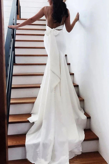 omberprom Elegant Mermaid Spaghetti Straps Backless V Neck Mermaid Wedding Dresses