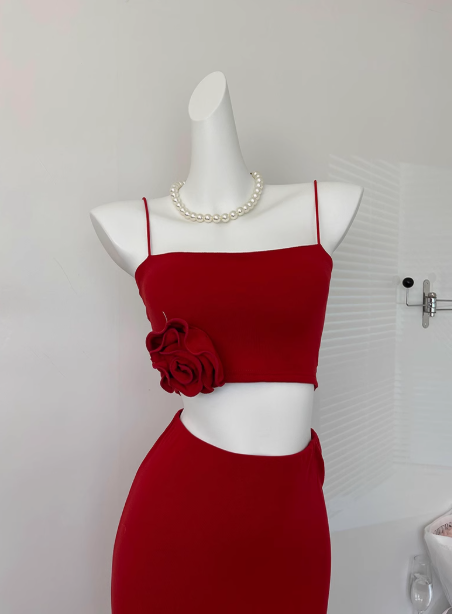 2025 summer new beach short sleeveless red flower suspender top sexy hip skirt suit for women R0270