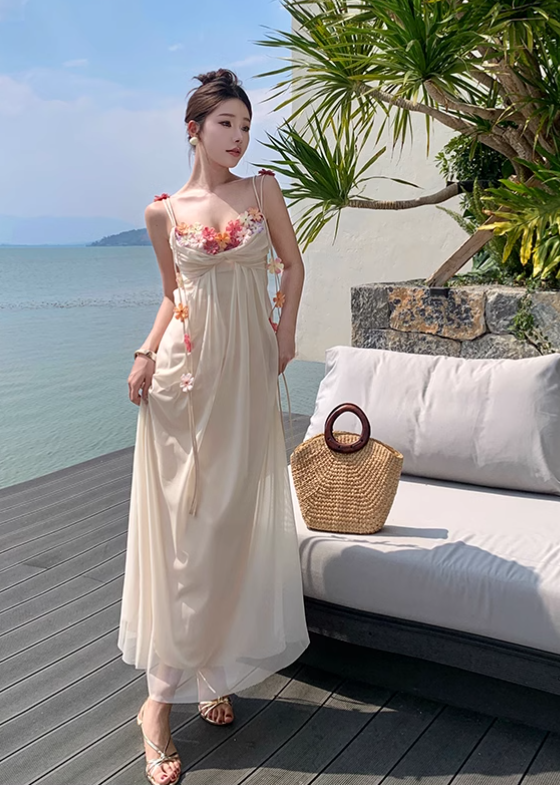 Simple Fashion Women Floral Design A-Line Spaghetti Strap Dress TP3079