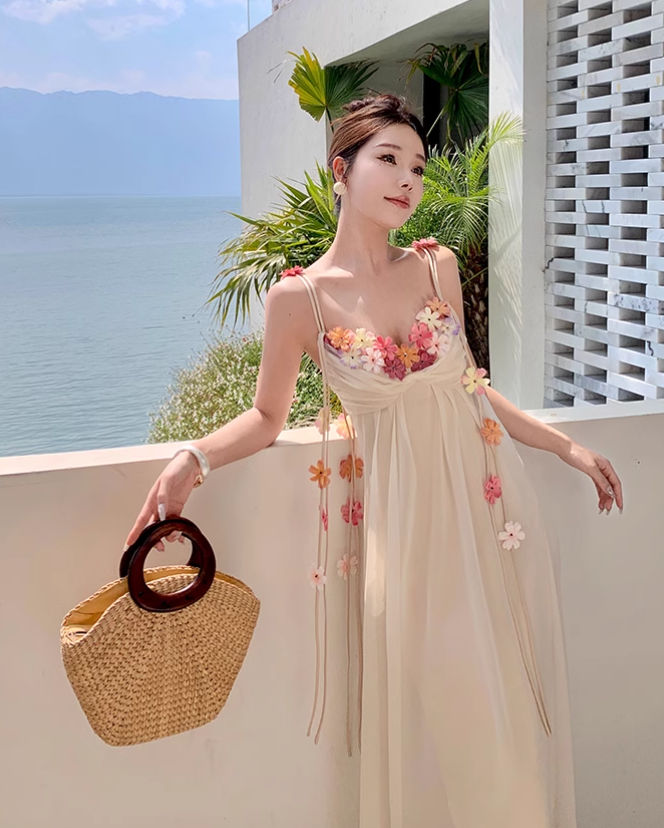 Simple Fashion Women Floral Design A-Line Spaghetti Strap Dress TP3079